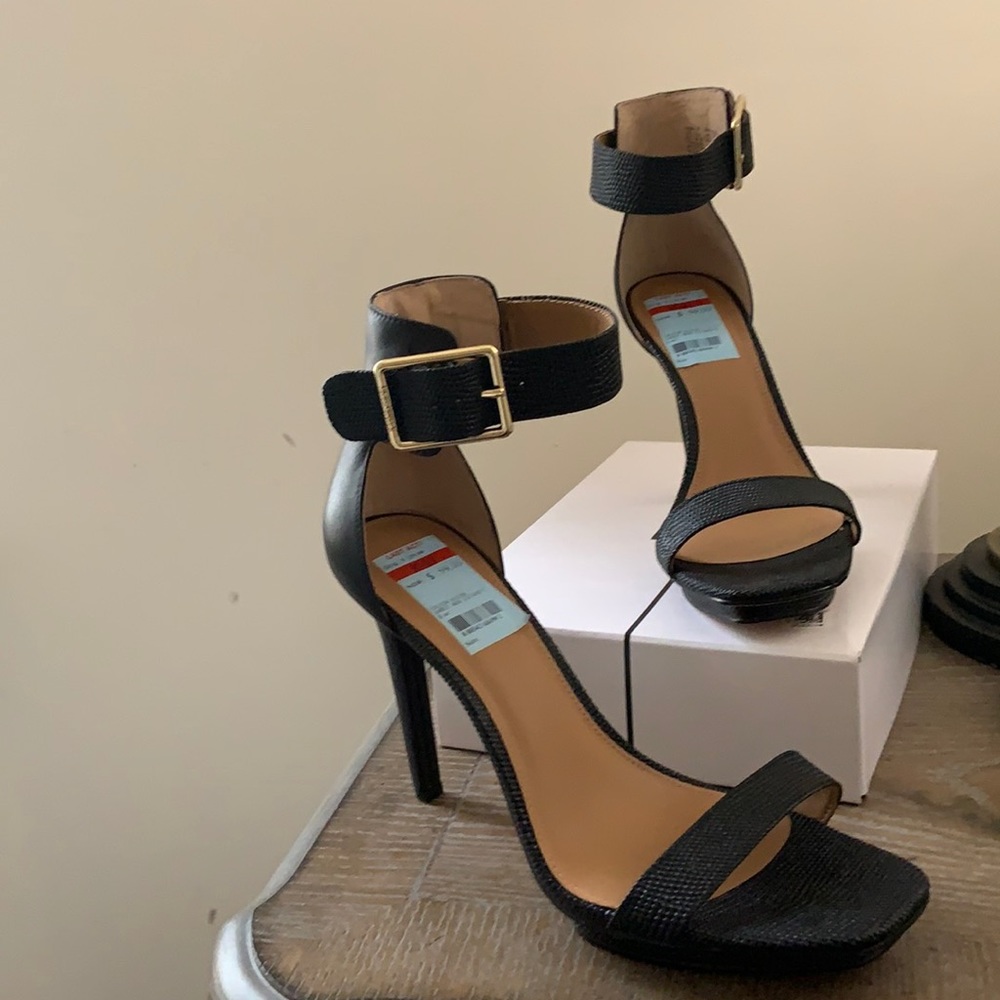 Calvin Klein Stilleto